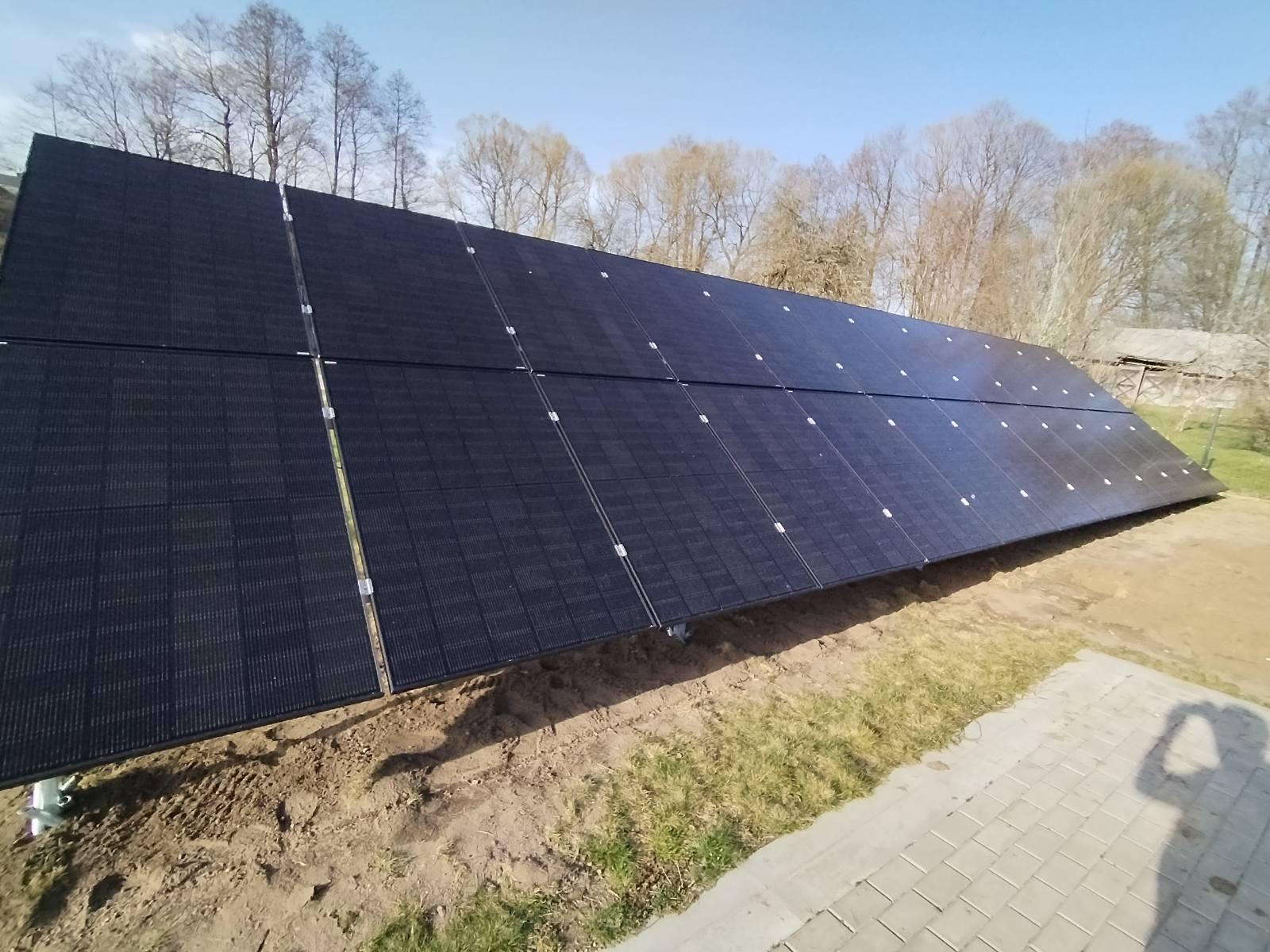 Ant žemės montuota saulės elektrinė
